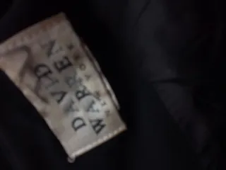 Abito elegante nero in crepe