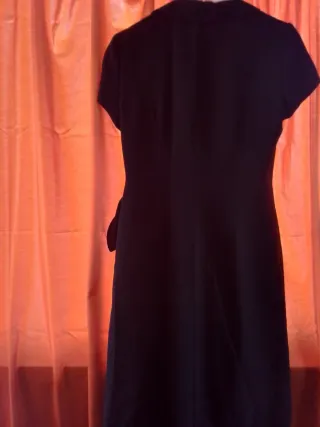 Abito elegante nero in crepe