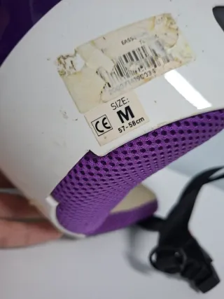 Casco Morado y Blanco para Snowboard/Esquí
