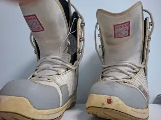 Casco Morado y Blanco para Snowboard/Esquí