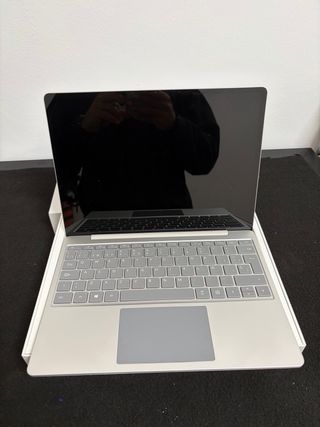 Microsoft Surface Laptop Go Plata
