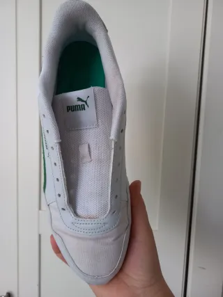 Zapatillas Puma Blancas y Verdes
