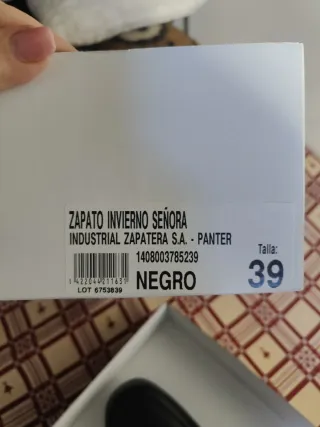 Zapatos de señora negros panter