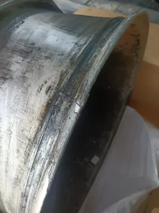 Llantas Mercedes plateadas