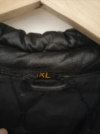 Chaqueta de moto de cuero negra