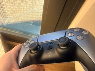 Mando Dualsense SterlingSilver PS5 + Seguro 2 años