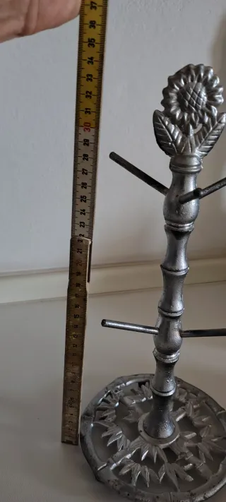 Porta tazze vintage in metallo