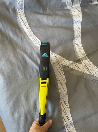 Pala de pádel Adidas RX300