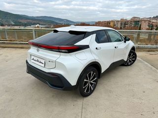Toyota C-HR 2025