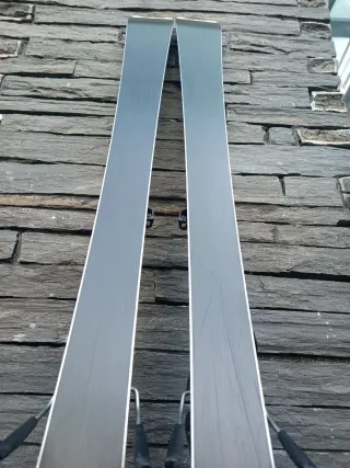 Esquís junior Head Supershape 137cm