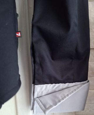 Camicia nera 7 Camicie con colletto grigio