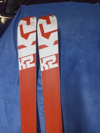 Esquís y fijaciones de esquí