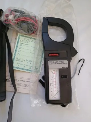 Pinza Amperimétrica Kyoritsu Analógica