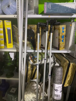 Lote de latas de pintura