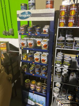 Lote de latas de pintura