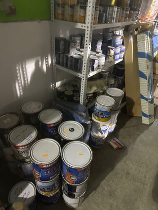 Lote de latas de pintura