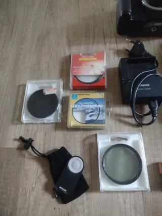 Cámara Canon EOS 600D + Accesorios