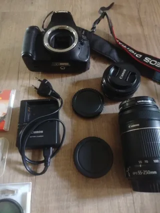 Cámara Canon EOS 600D + Accesorios