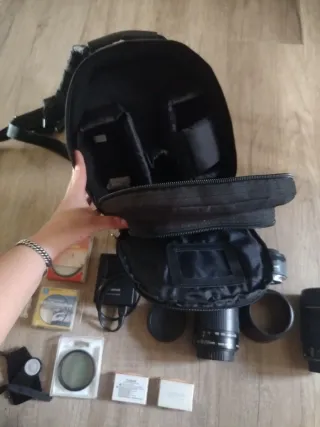 Cámara Canon EOS 600D + Accesorios