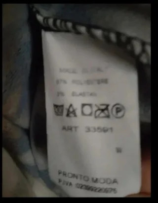 Vestido assimétrico estampado