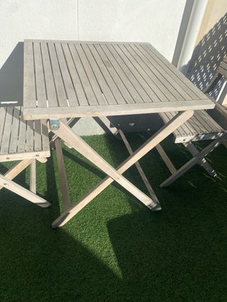 Tavolo e 2 Sedie Pieghevoli in Legno per Terrazza