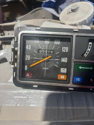 Cuadro instrumentos Renault 5 Jaeger