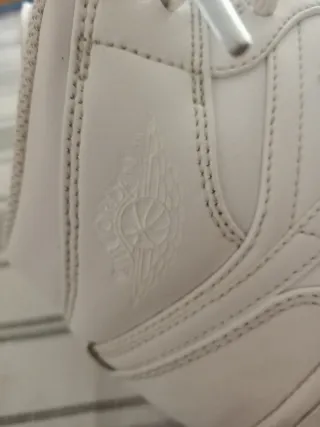 Zapatillas Nike Jordan Blancas