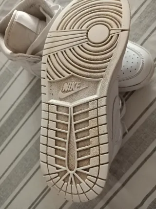 Zapatillas Nike Jordan Blancas