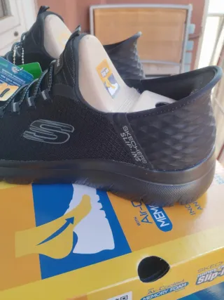 Zapatillas NUEVAS Skechers Summits High Range