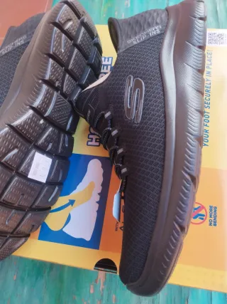 Zapatillas NUEVAS Skechers Summits High Range