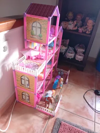 Casa de muñecas 4 pisos rosa