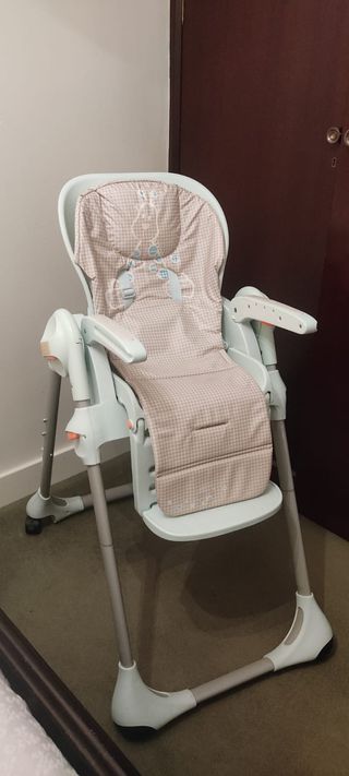 Trona Chicco gris, buen estado.