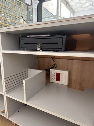 Mostrador modular madera