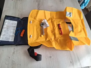 Marsupio Riva con giubbotto salvataggio