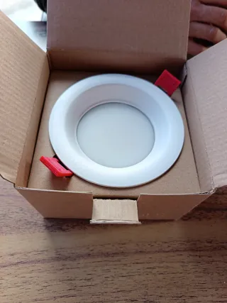 Foco LED Nexia Hol S Blanco