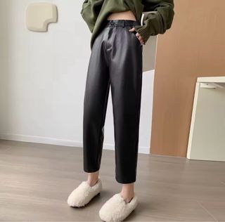 Pantalón efecto piel mujer