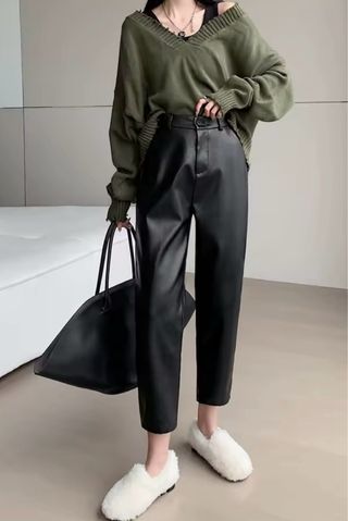 Pantalón efecto piel mujer