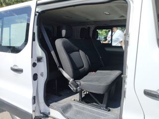 Renault Trafic 9 pasajeros L1H1 2015