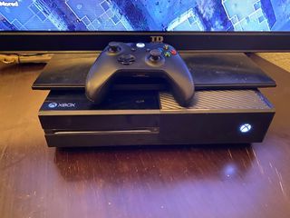 Xbox One Negra Mando