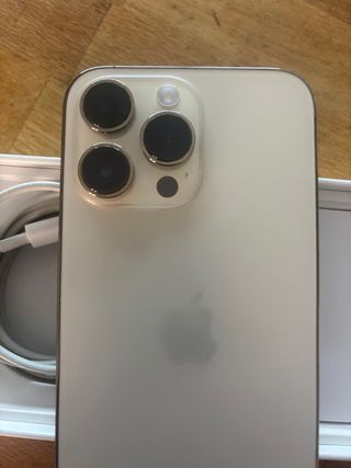 iPhone 14 Pro Max Oro