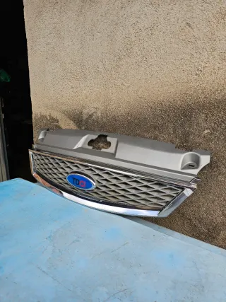Rejilla Delantera Ford Mondeo MK3