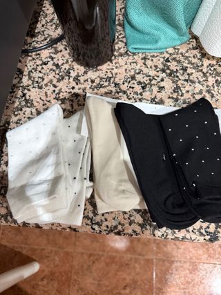 Calcetines de lunares talla 37-38