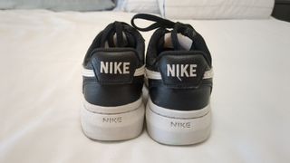 Zapatillas Nike Court Vision Alta. Para Niña.