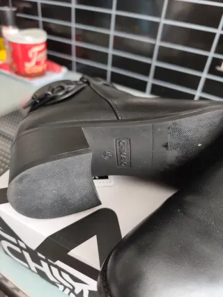 Botines negros mujer