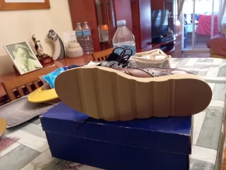 Zapatos Cetti Marrones y Negros....Desparejados