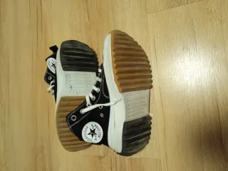 Converse plataforma negras y blancas