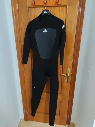 Neopreno Surf Quiksilver Negro