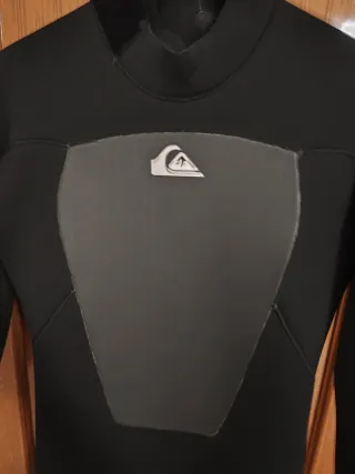 Neopreno Surf Quiksilver Negro