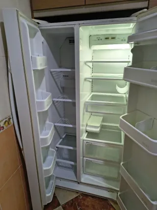 Nevera americana LG blanca