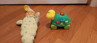 Juguete musical de tortuga y bebé